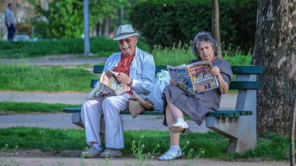 What Does a Professional Caregiver Do? Roles, Duties & Real Expectations